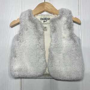 OSHKOSH EUC Girls Cozy Fuzzy Faux Fur Vest